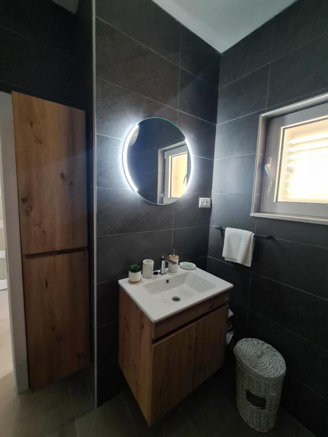 Apartment Nikcevic Tivat Exterior photo